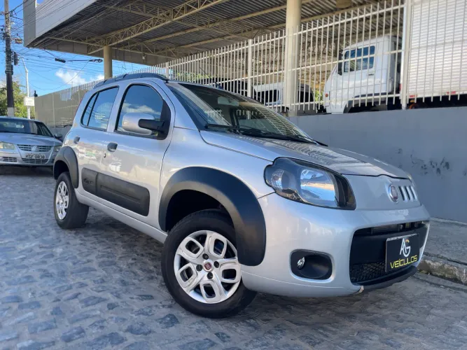 Fiat Uno WAY Celeb. 1.0 EVO Fire Flex 8V 5P 2012