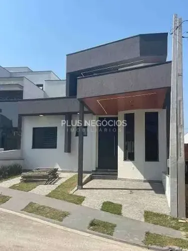 Casa à venda, Horto Florestal 2 com 3 dormitórios e uma suíte local maravilhos com muita t