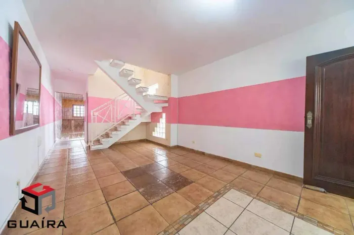 Sobrado para aluguel 5 quartos 2 suítes 3 vagas Alto de Santo André - Santo André - SP