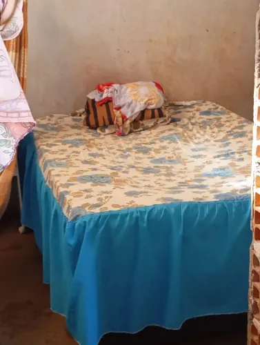 Cama usada ,porém em estado ótimo, conservada