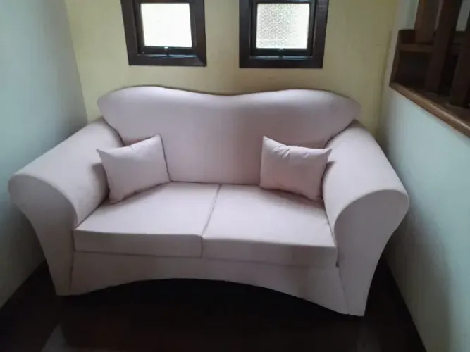 Sofá dois lugares 