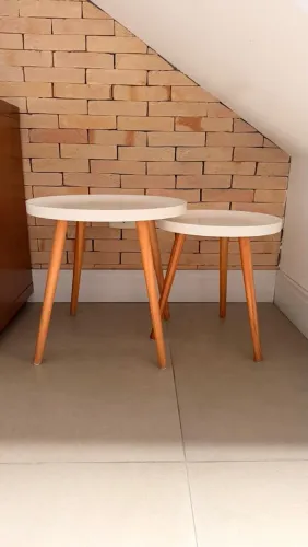 CONJUNTO 2 MESAS LATERAIS - ESTILO ESCANDINAVO