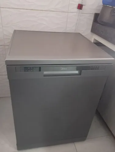 Lava louças Midea 14 serviços