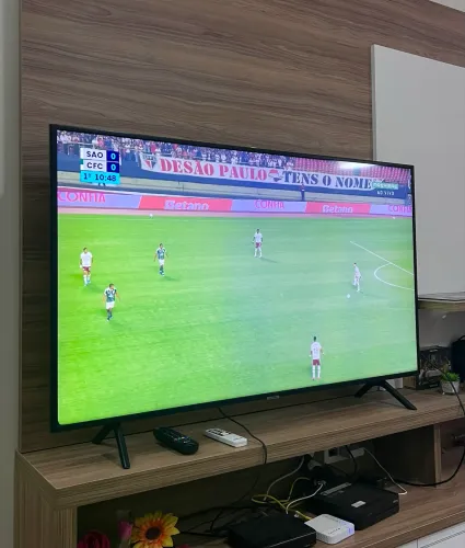 TV Samsung 55p 4K ( Conservada )