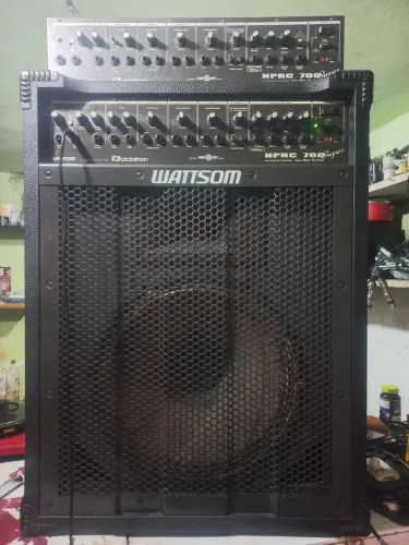 vendo caixa de som amplificada wattsom 700 super telefone * 