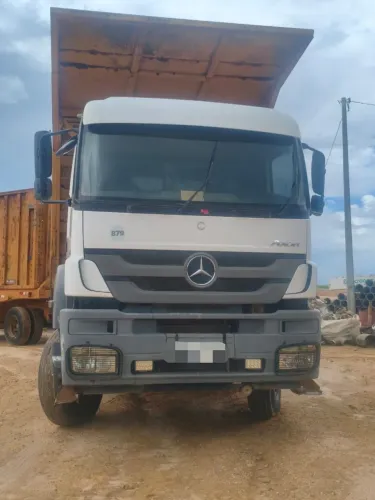 MB 3344 6x4 2p ano 2015 c/ gaiola