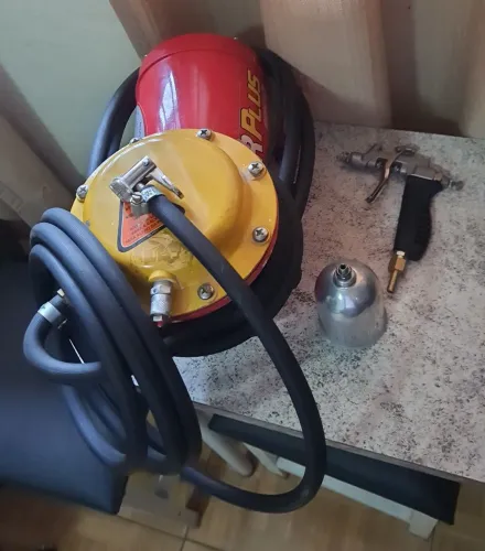 Vendo compressor de ar Schulz Air Plus