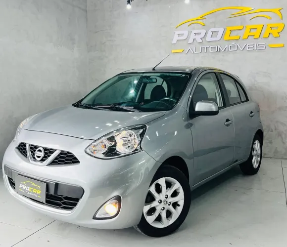 Nissan March SV 1.0 12V Flex 5P 2015