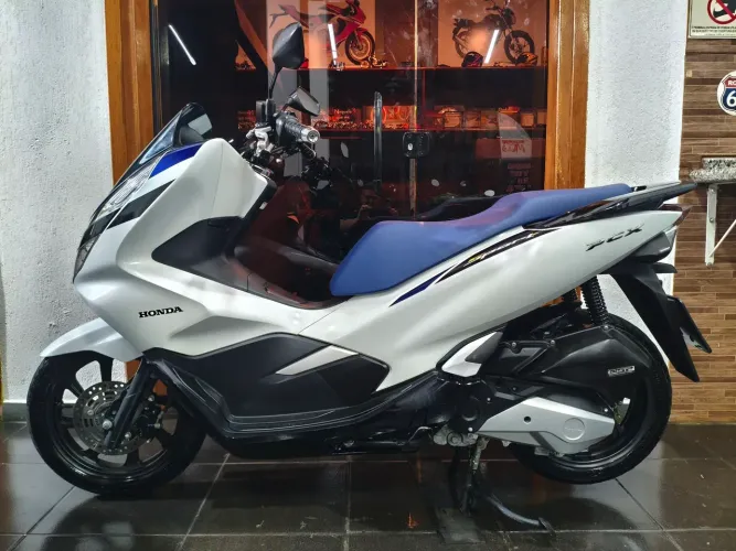 HONDA PCX 150 SPORT 2022 IMPECÁVEL