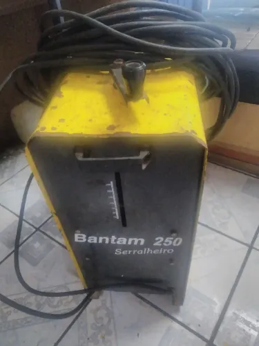 Máquina de solda
