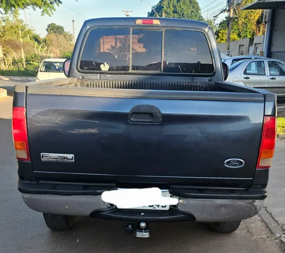 Ford F-250 XLT 3.9 4X2 Diesel TB 2007