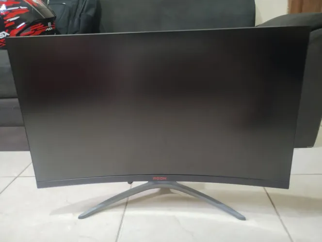 Monitor AOC AGON 32 CURVO RGB