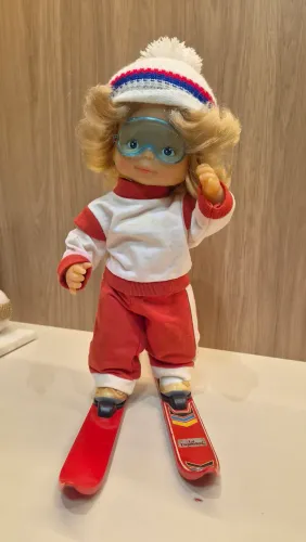 Lu esquiadora anos 80