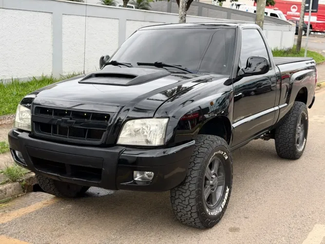 Chevrolet S10 P-up Advantage 2.4 MPFI F.power CS 2011