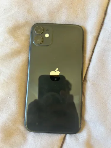 iPhone 11 - 128 GB - Preto - versão IOS 26.1 Precinho