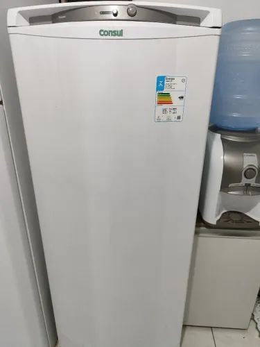 Freezer vertical Consul 231l