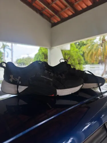 2 TÊNIS UNDER ARMOUR ORIGINAIS ? TAM. 42