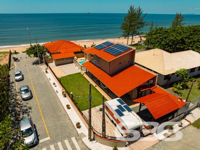 Casa | Balneário Barra do Sul | Salinas