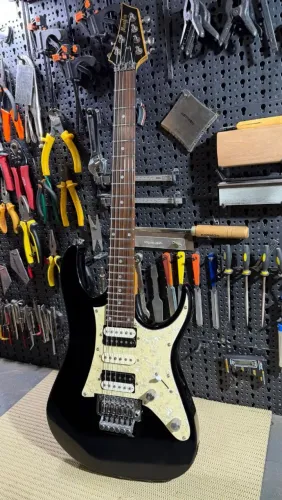 Guitarra mg230 com upgrades