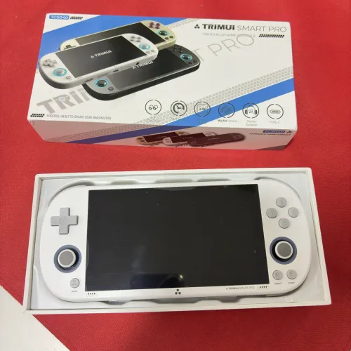 Console Trimui smart pro 64GB