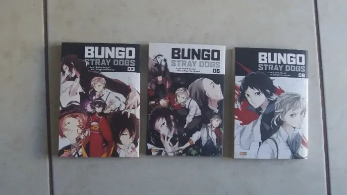Mangá Bungo Stray Dogs - estado de novo - HQ