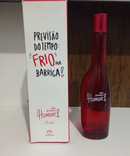 Desapego de perfume humor feminino da natura