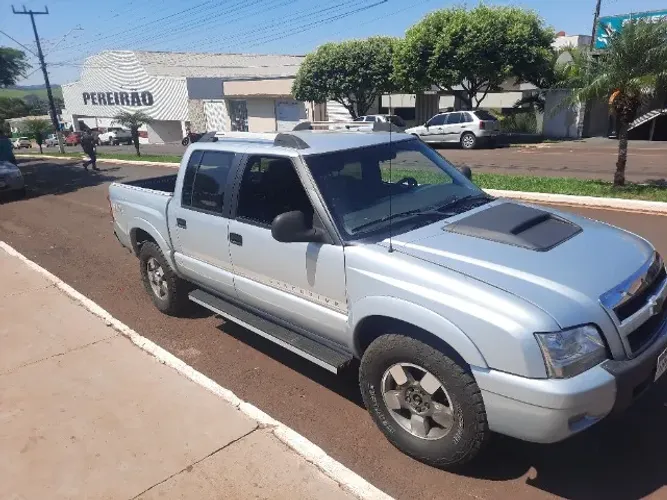 Chevrolet S10 Pick-up Exec. 2.8 4X4 CD TB Int.dies 2011