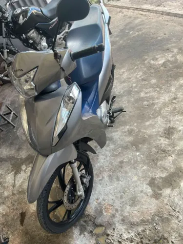 Biz Ex 125