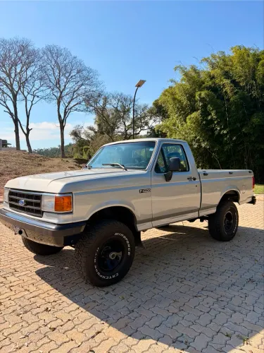 Ford F-1000 Super/ S.serie 4X4 3.9 Diesel 1994