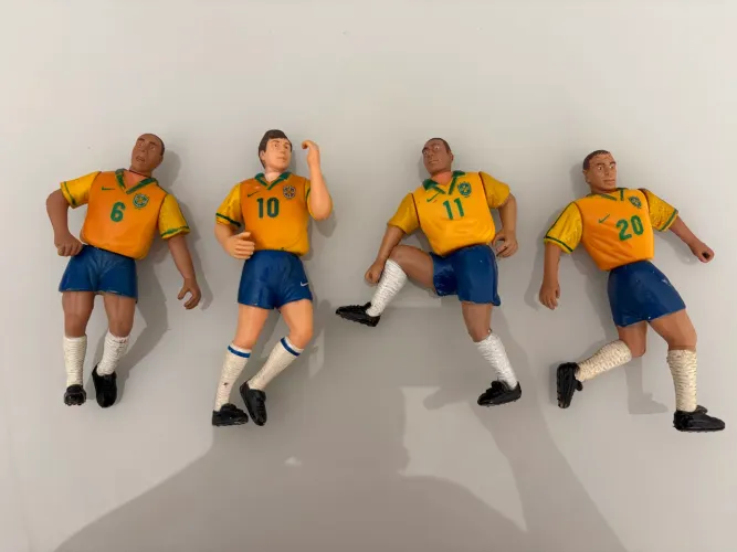 Lote 4 Bonecos Seleção Brasileira Vintage - Nº 6, 10, 11 e 20