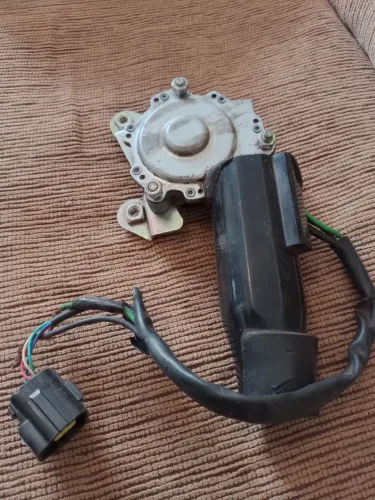 Máquina vidro motorista logus 