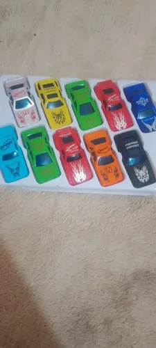 Kit de 10 carrinhos da hot Wheels 