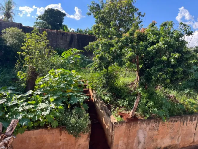 CHACARA ENTRADA JURUCE ASFALTO NA PORTA;