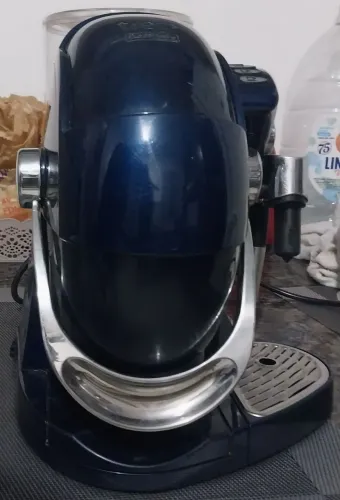 CAFETEIRA 3 CORAÇÕES