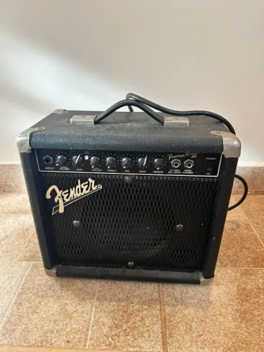 Amplificador FENDER Frontman Reverb
