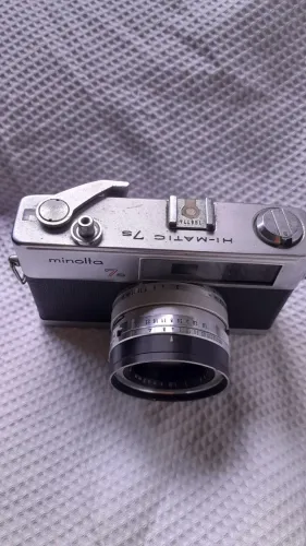 Câmera fotográfica Minolta 7 S em perfeito estado