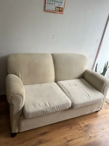 Sofá 2 lugares