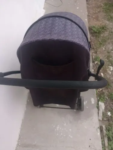 Carrinho de bebê (Cosco)