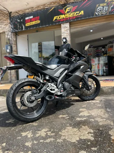 Yamaha R15 2024