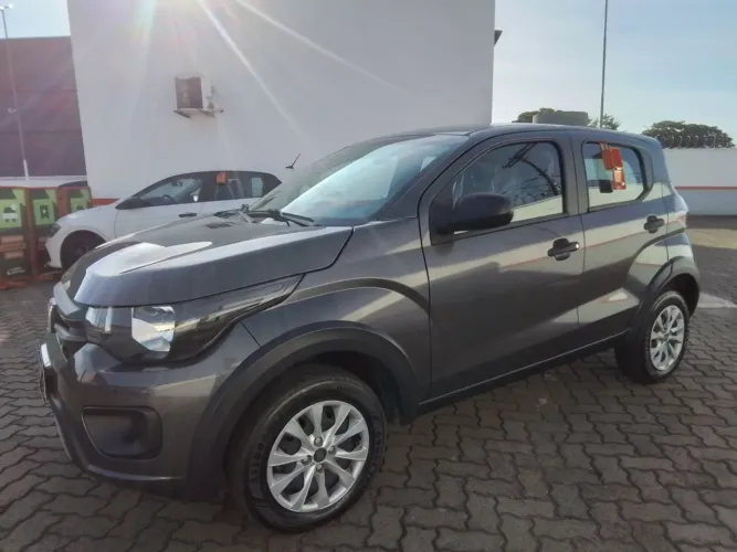 Fiat Mobi Like 1.0 Fire Flex 5P. 2024
