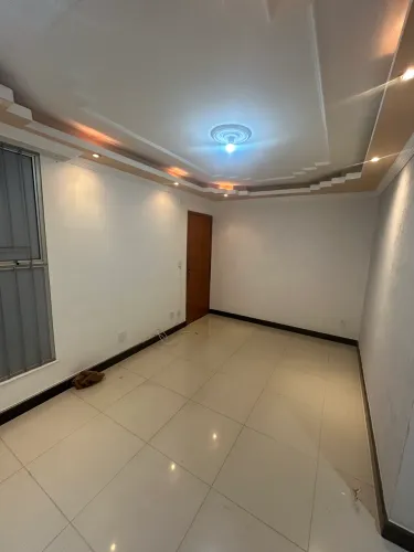 APTO DE 2 QUARTOS NO CAMARGOS
