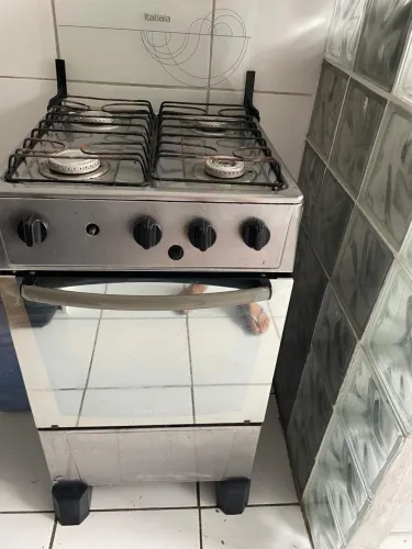 Vende-se fogão! 