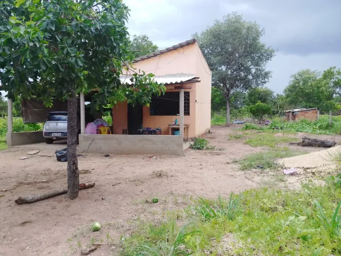 2 LOTES SETOR DE CHÁCARA VENDO OU TROCO EM CASA