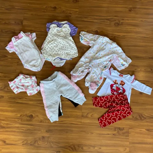 Lotinho de Roupas de Menina 0 - 3 meses