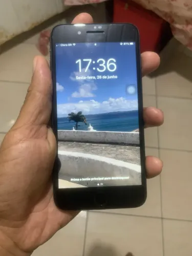 Estou vendendo iPhone 7 Plus