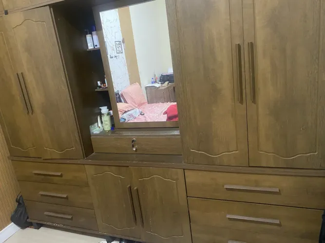 Guarda-roupa de casal