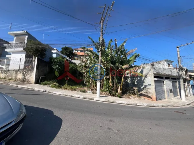Lote / Terreno Para Vender no bairro Sítio Aparecida em Caieiras