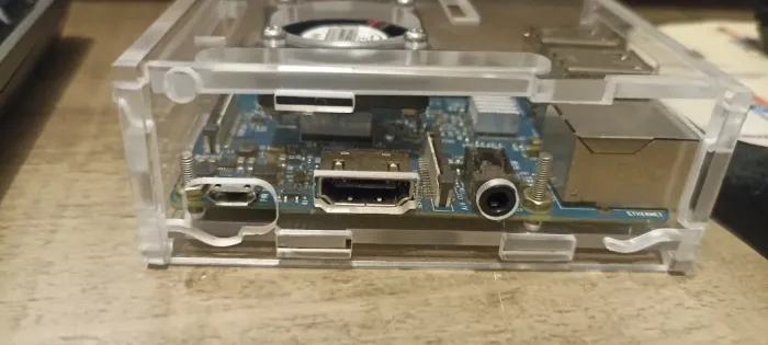 Raspberry Pi Model B - Mini Computador para Projetos e Servidor