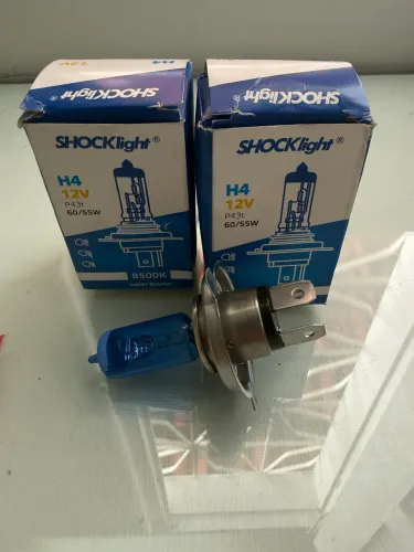 Lampada super branca H4