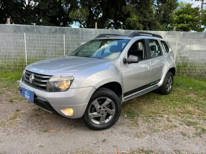 Renault Duster Dynamique 2.0 Hi-flex 16V Aut. 2015